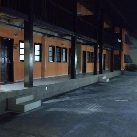 Hotel Pousada Em Guarapari - Pousada Paraiso - Predio 124 Exterior foto